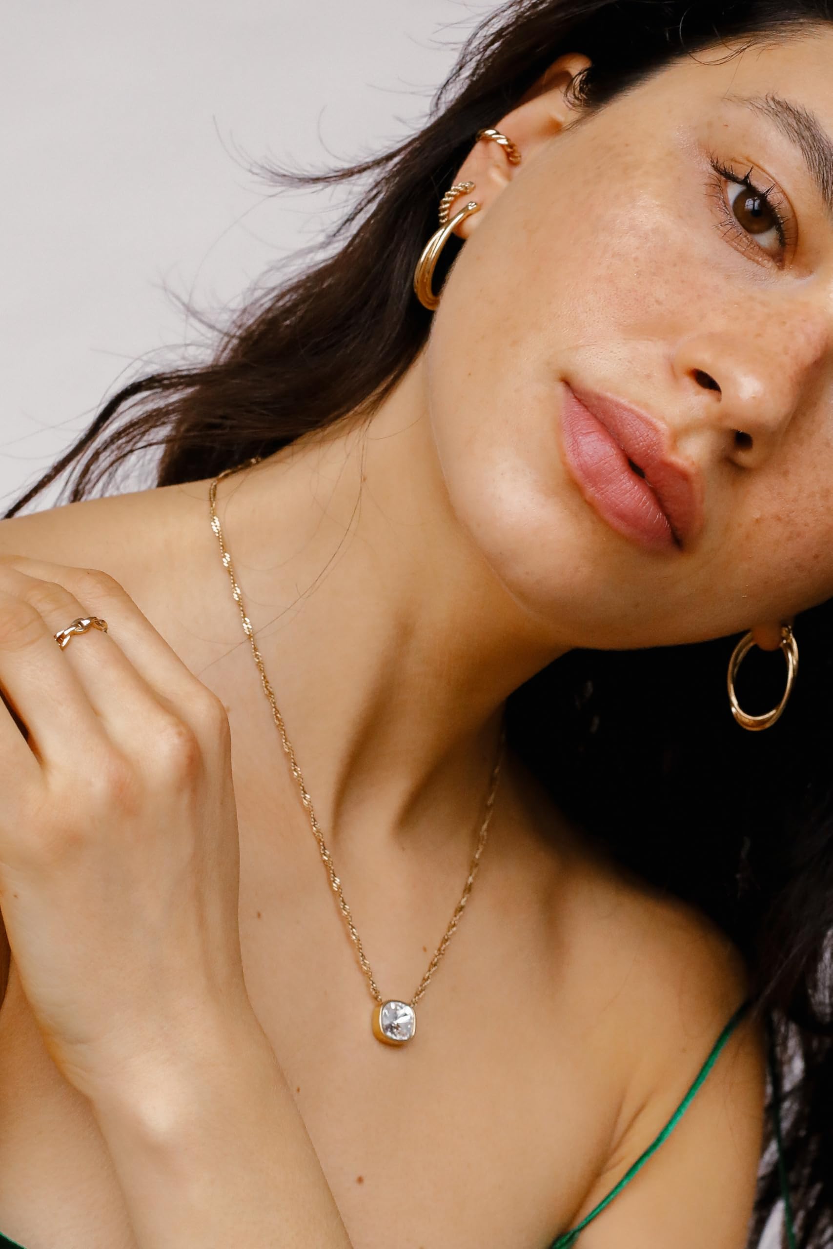 Hey Harper Gold Necklace For Women Trendy Necklace - 14K Golden PVD Coating Waterproof & Sweatproof Non Tarnish Jewelry Chain Necklaces - Image 8