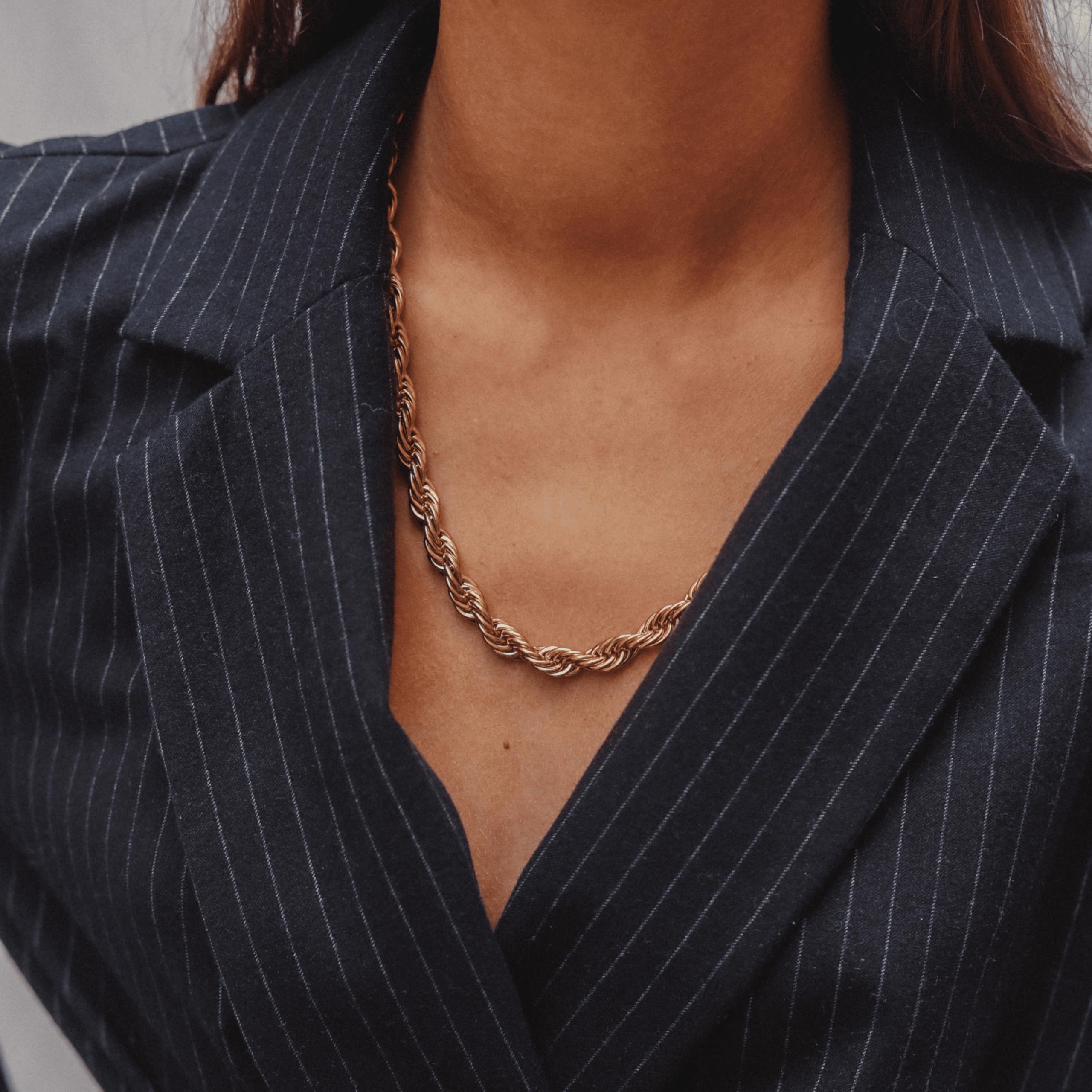 Hey Harper Gold Necklace For Women Trendy Necklace - 14K Golden PVD Coating Waterproof & Sweatproof Non Tarnish Jewelry Chain Necklaces - Image 4