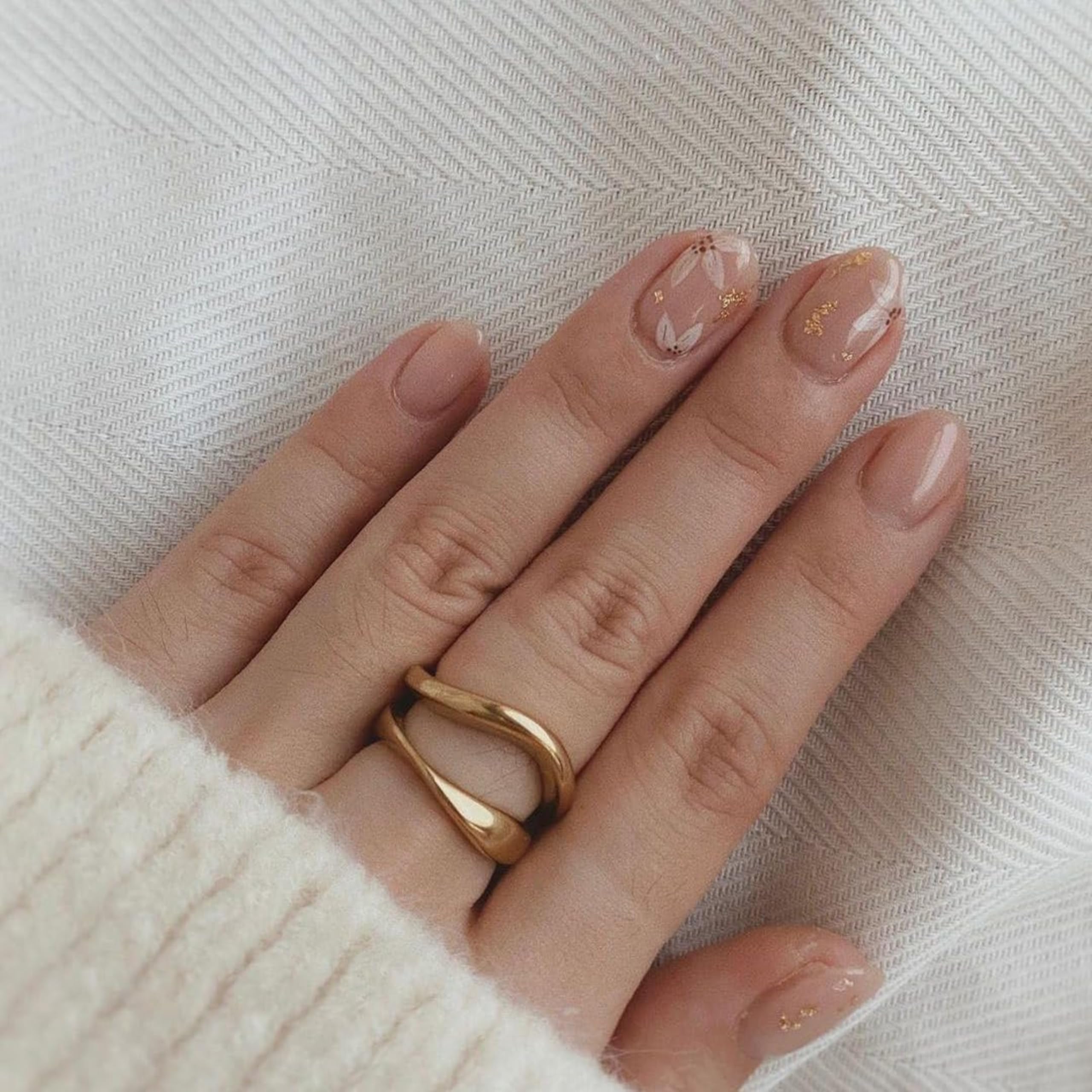 Hey Harper Gold Ring for Women - Gold Plated Stacking Waterproof & Sweatproof Jewerly Ring - Everday Non Tarnish Cute Fashion Circle Rings - Image 7