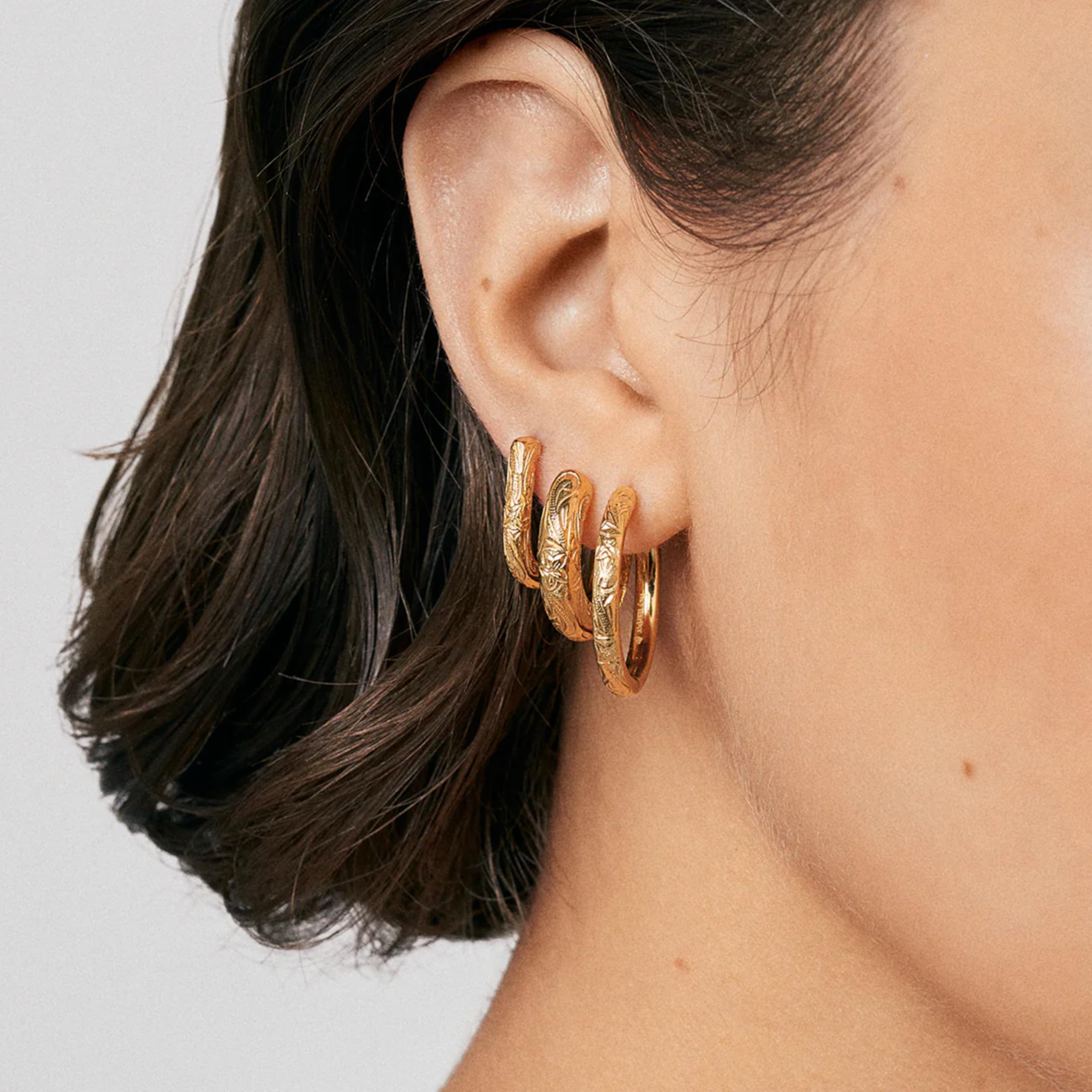 Hey Harper Hoop Earrings For Women Trendy - Lightweight Waterproof & Sweatproof Jewerly - Image 4